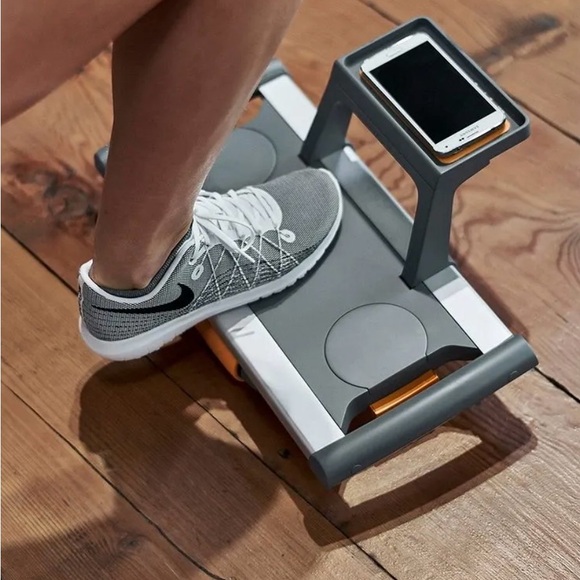 Edge-Board Core Strength Trainer - Picture 7 of 10